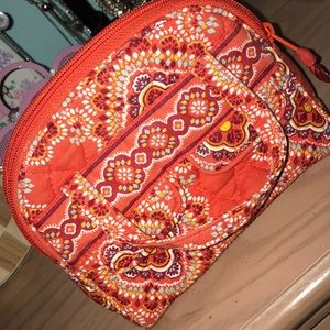 Vera Bradley • Makeup Bag